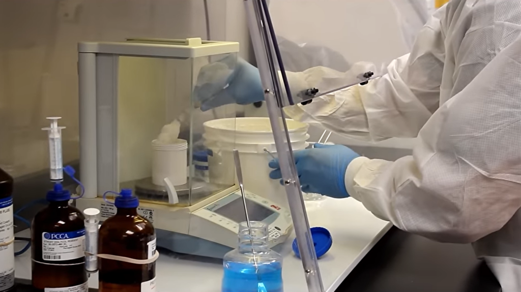 compounding-pharmacist-preparing-custom-medication